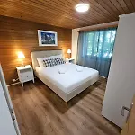 Peak - Aare Jungfrau Ag *